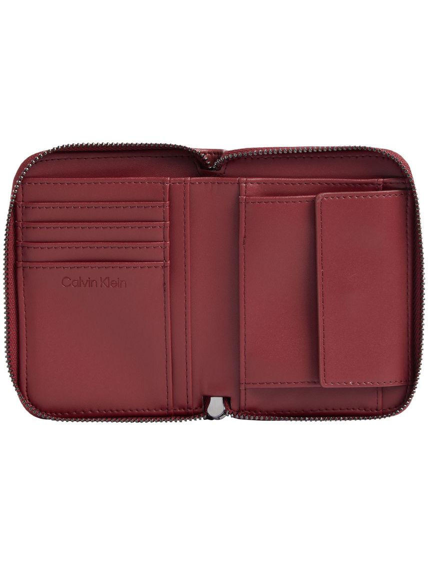BILLETERA LINE QUILT MEDIUM ZIP AROUND