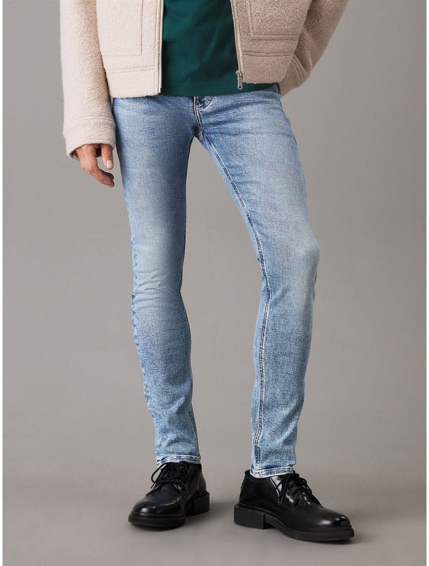 JEAN SKINNY PARA HOMBRES CK