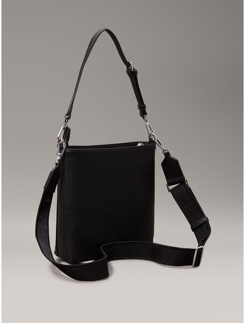 CARTERA CK MUST SMALL BUCKET_CAVIAR