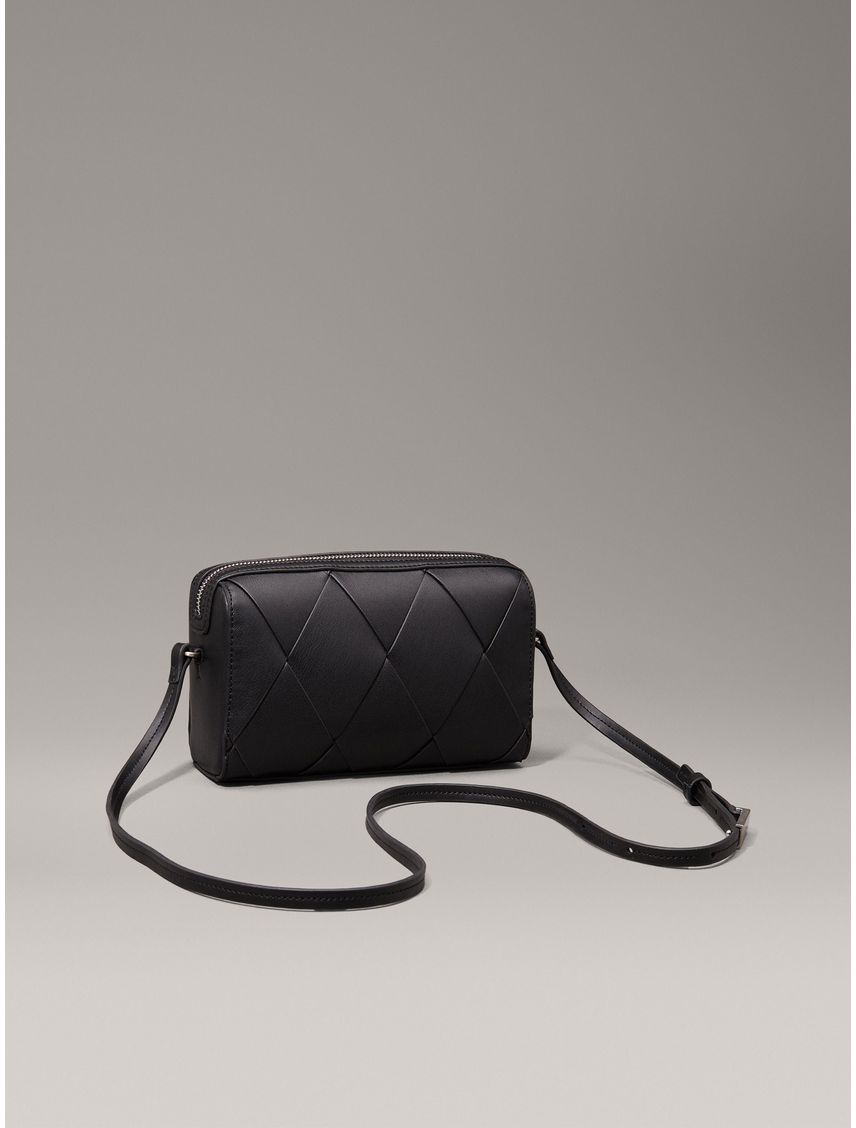 CARTERA CK WOVEN CAMERA BAG