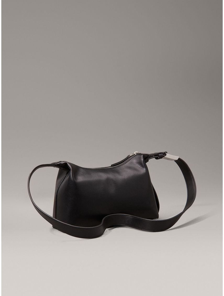 CARTERA HARDWARE STRAP MEDIUM CROSSBOD CK