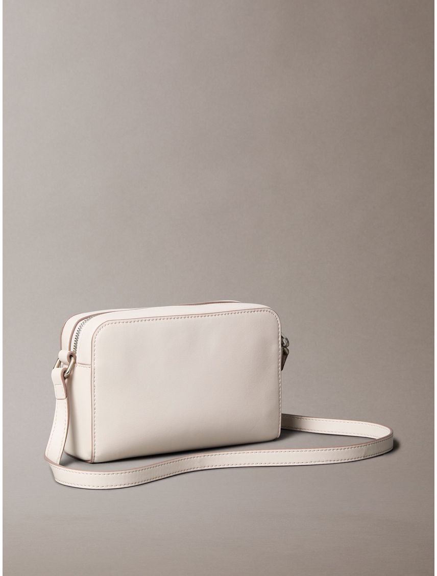 CARTERA SCULPTED EW CAMERA BAG CK