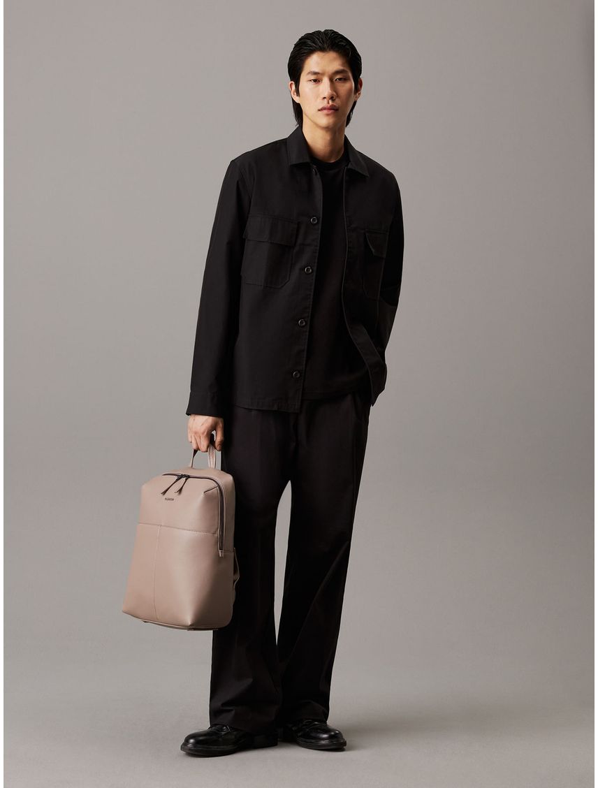 MOCHILA CLEAN ESSENTIAL SQUARED BP