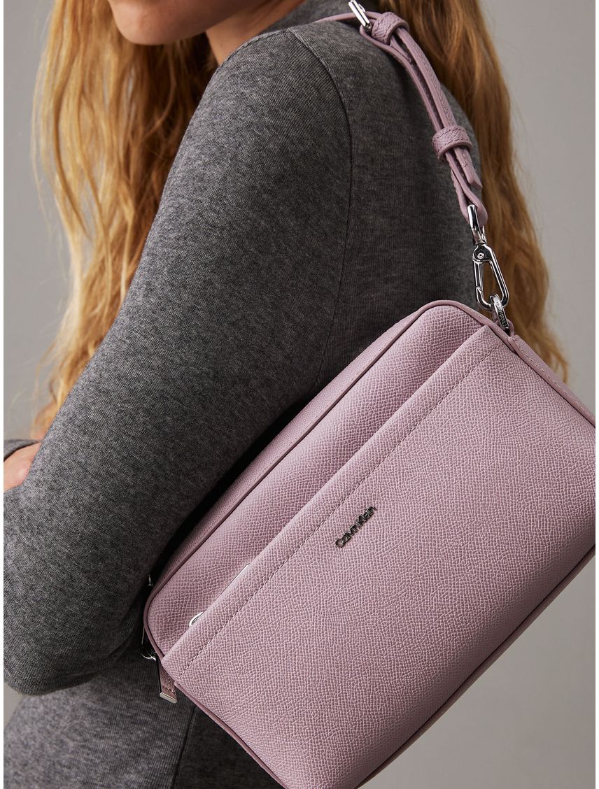 CARTERA CK MUST CONV CAMERA BAG_CAVIAR