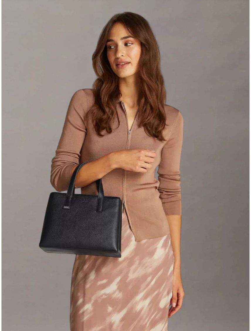 CARTERA CK PLAQUE SMALL TOTE