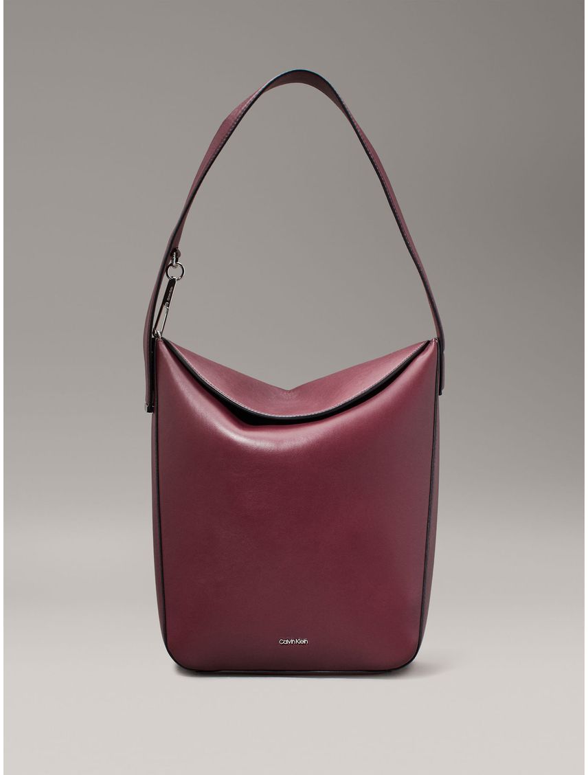 CARTERA SOFT SCULPT BUCKET BAG CK