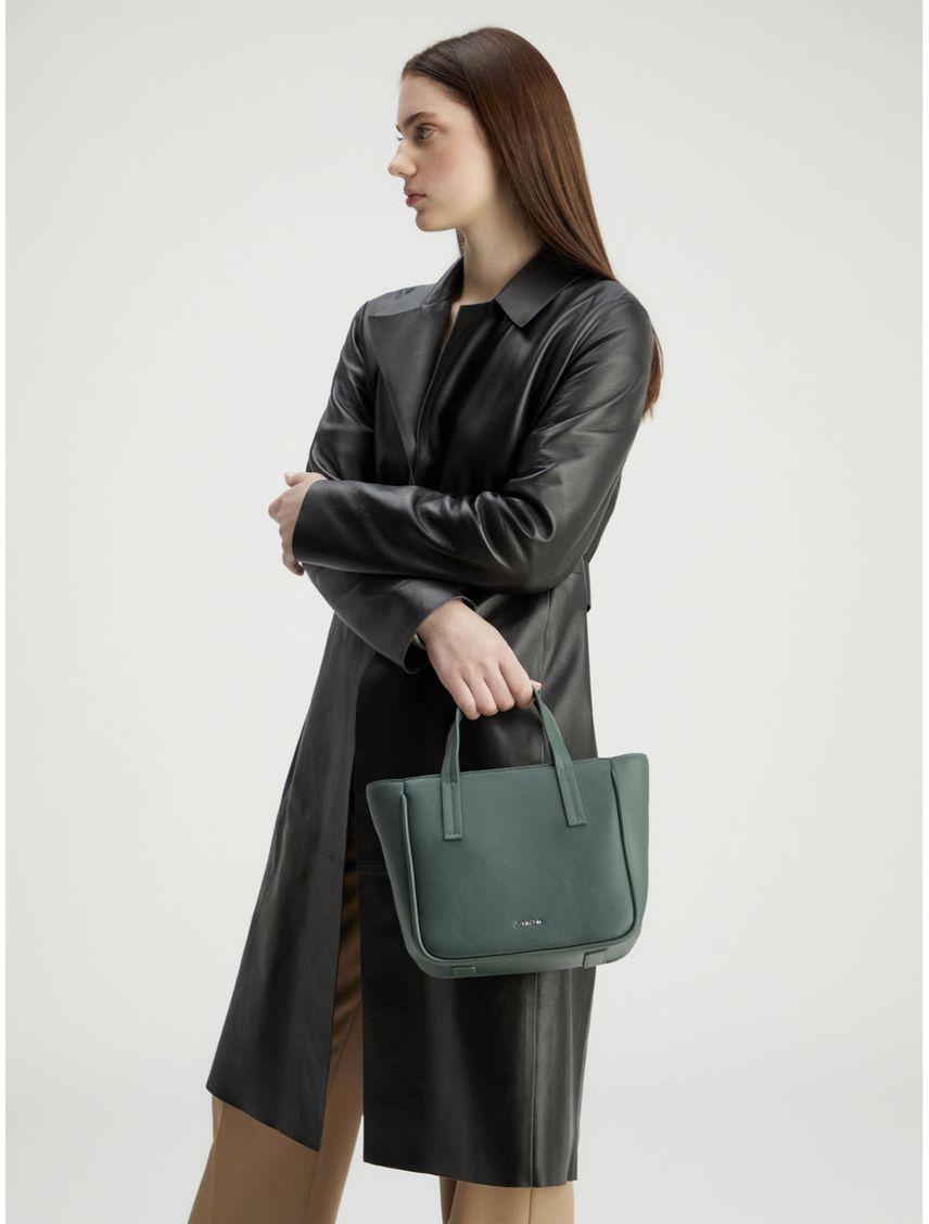 CARTERA CK REFINE MINI TOTE_PBL